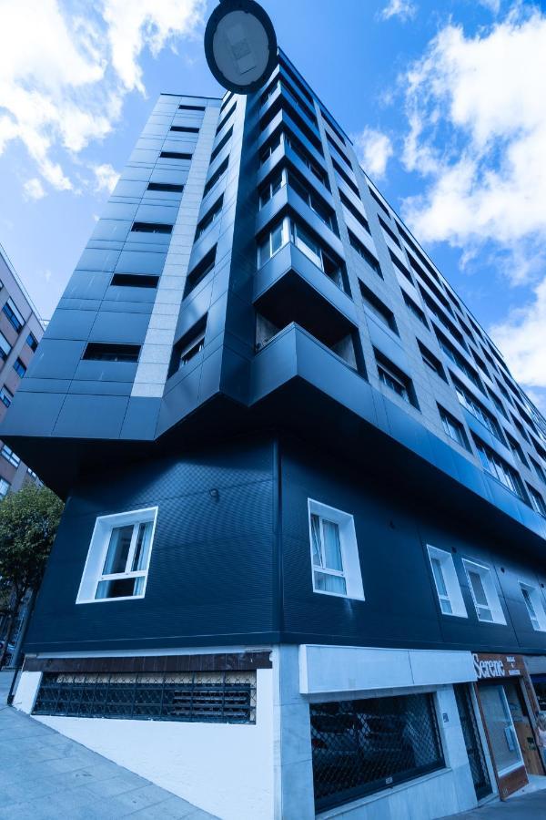 Apartamentos Turisticos Fatima, En El Centro De Vigo Luaran gambar