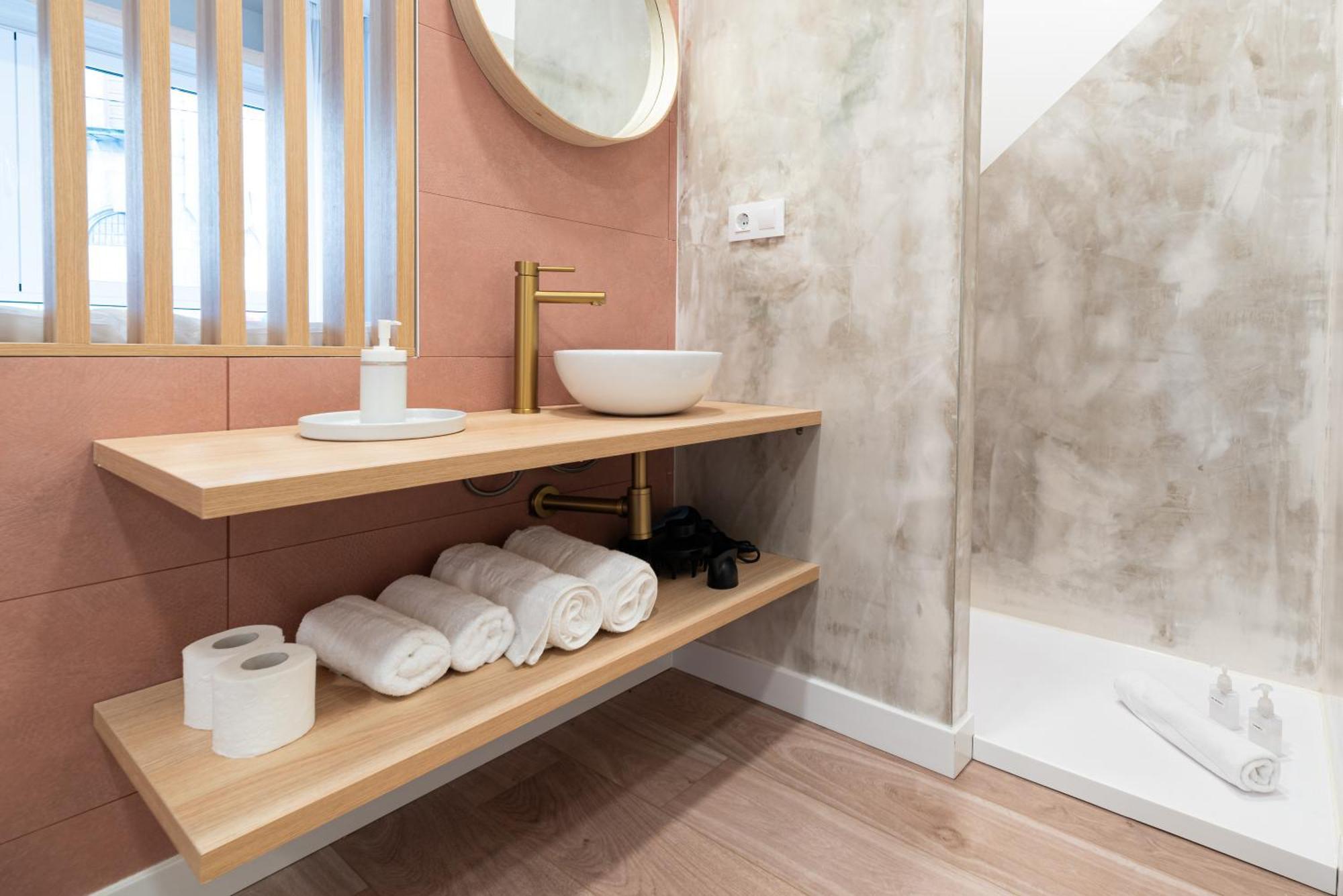 Apartamentos Turisticos Fatima, En El Centro De Vigo Luaran gambar